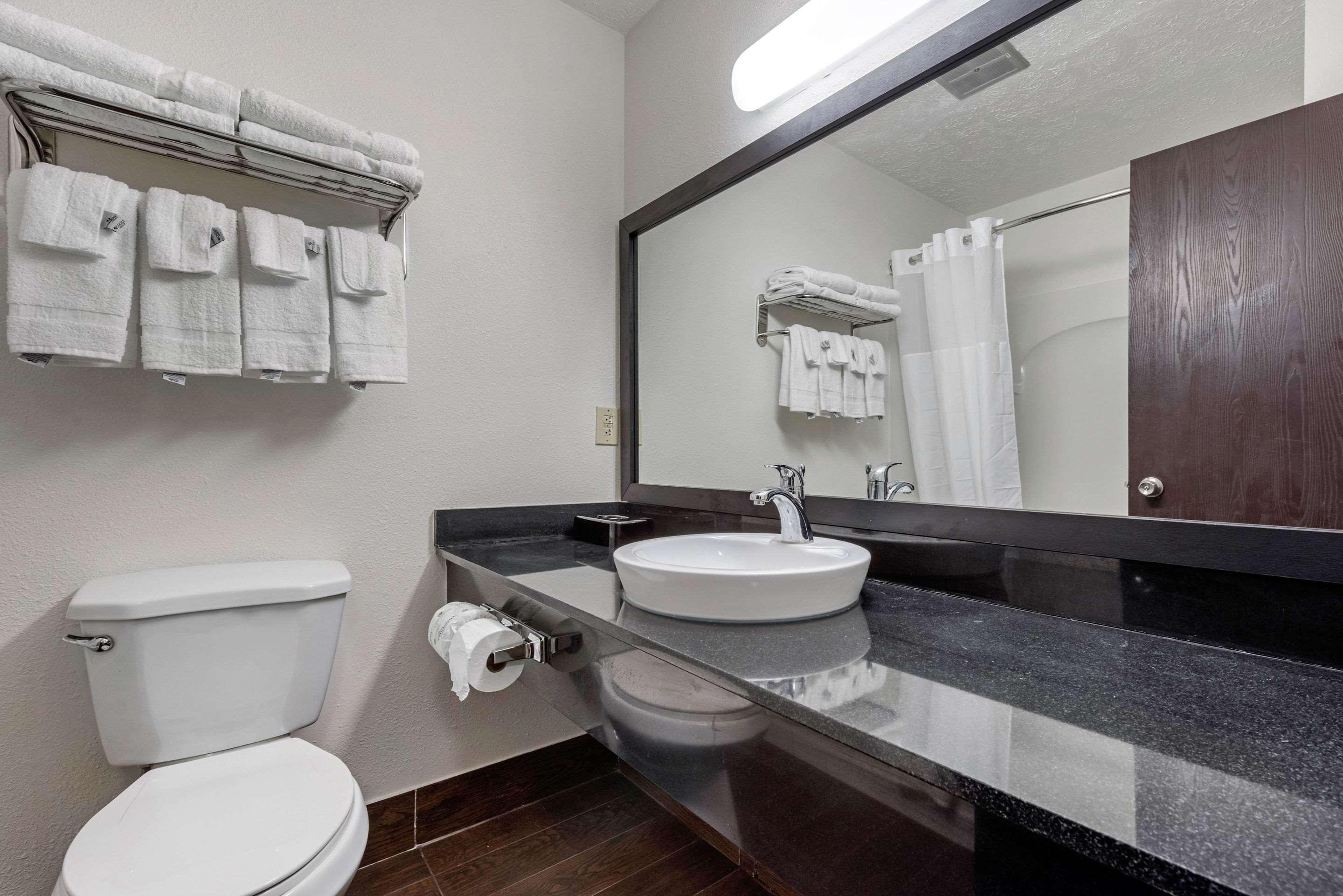 Quality Inn Coraopolis Luaran gambar