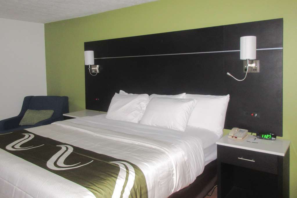Quality Inn Coraopolis Bilik gambar