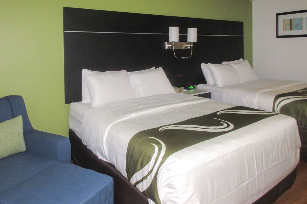 Quality Inn Coraopolis Bilik gambar